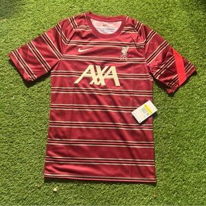 Liverpool 21/22 training jersey men’s S NWT